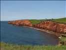 Walking in Les Îles: red cliffs